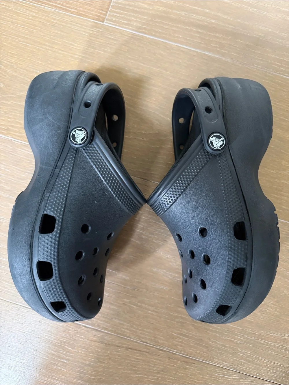 CROCS Black Classic Platform Clogs | 6